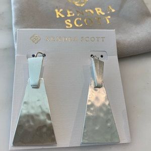 Kendra Scott Keerti Drop Earrings in Bright Silver